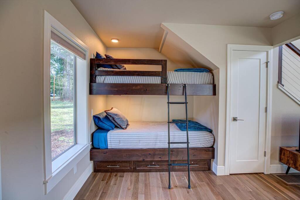 Newly Built Modern Chalet Duplex - 2 Mount Hood Village Экстерьер фото
